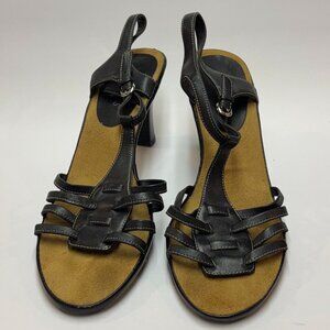 AEROSOLES Women's 9.5 Medium Black Strappy Heel Sandals